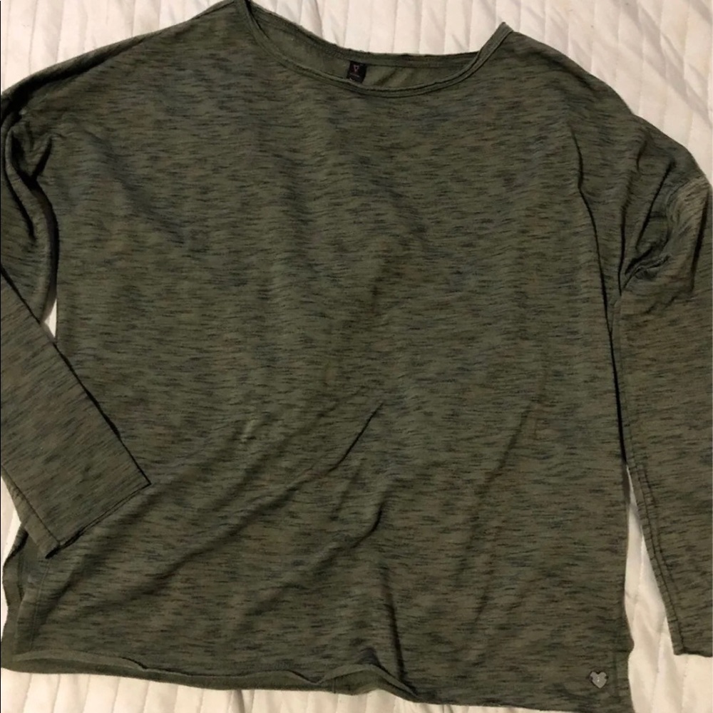 Betsey Johnson Performance top